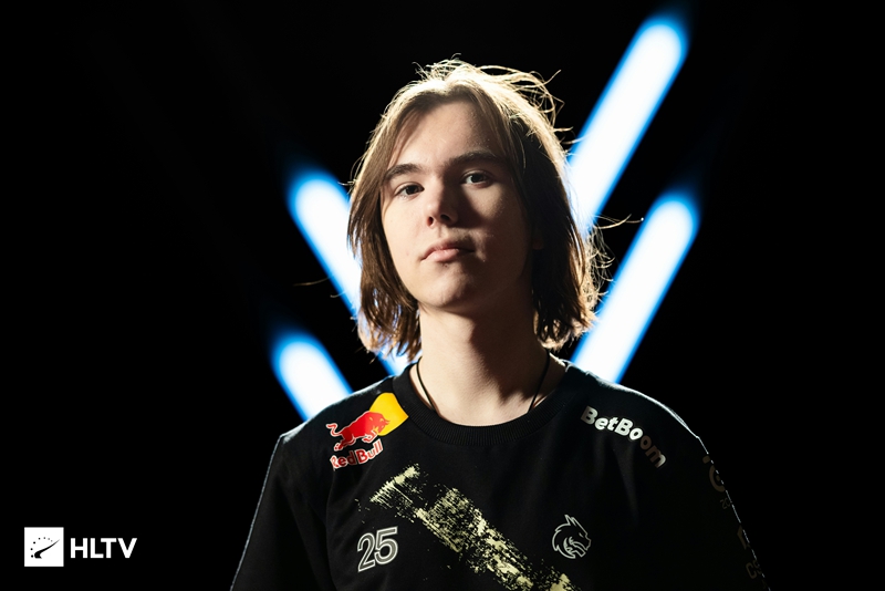 隐藏关键牌 隐藏关键牌